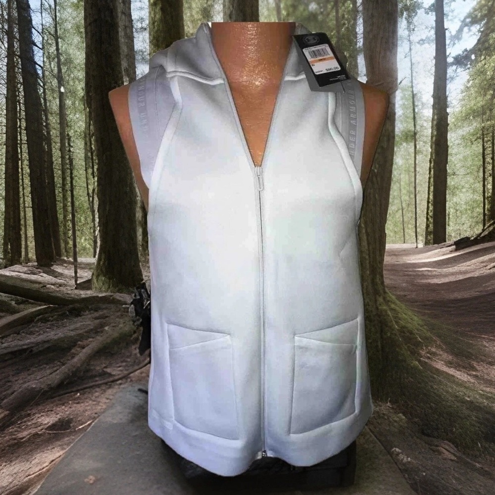 Under Armour Light Gray Hooded Zip Front Vest NEW NWT